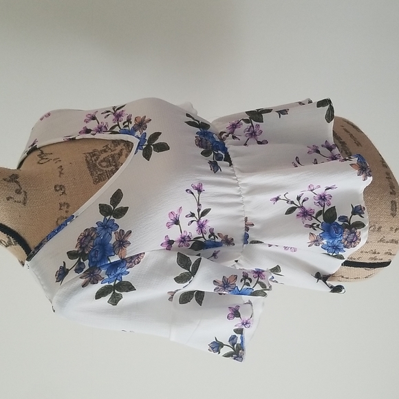 OMT Fashions Top - Picture 2 of 4